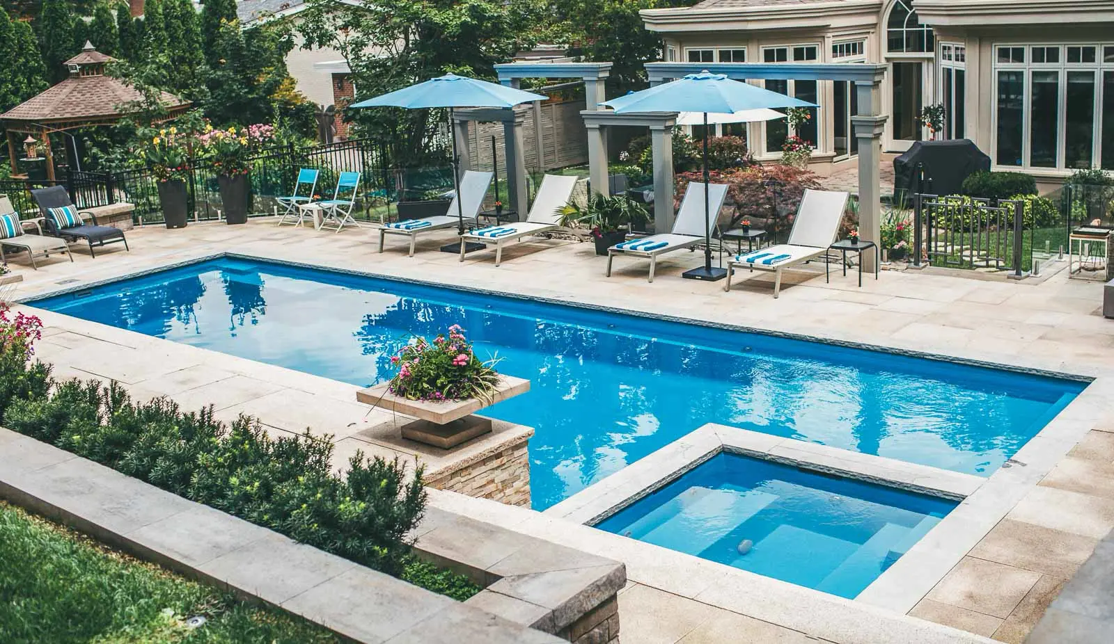 The Ultimate™ installed pool 3